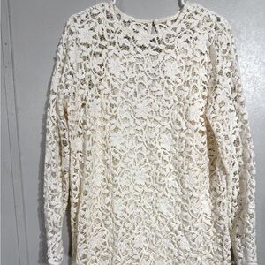 Elegant Cream Lace Top